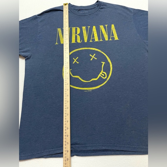 Nirvana Graphic Band Tshirt 2018 Blue Short Sleeve Crewneck Men’s Size XL - Picture 5 of 7